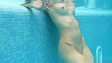 Vogue Lizi Video - UnderwaterShow