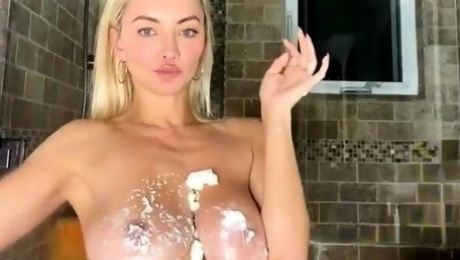 Lindsey Pelas Whipped Cream Livestream Video Leaked