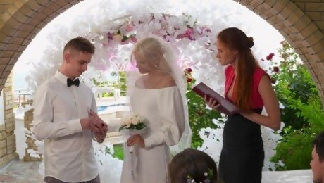 Big ass blonde bride fucks with another man right on her wedding day