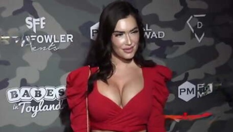 Sexy Girls Red Carpet Vol. 3 Hot Huge Boobs Celebrity Women