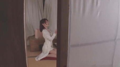 Insolent Japanese amateur, Yua Ariga, gives a killer gargle bj - JAV!