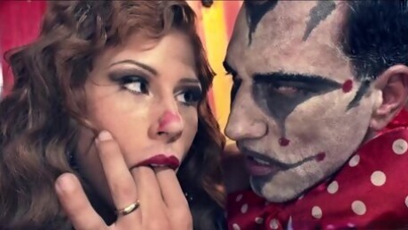 The Clown And The Superstar Brooklyn Leey Porn Video