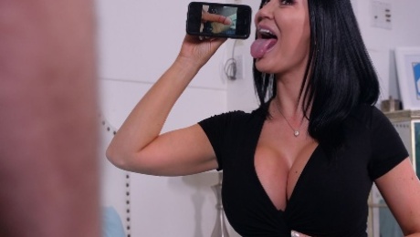 Video  Lovely Spanish MILF with big boobs Jasmine Jae gives a blowjob
