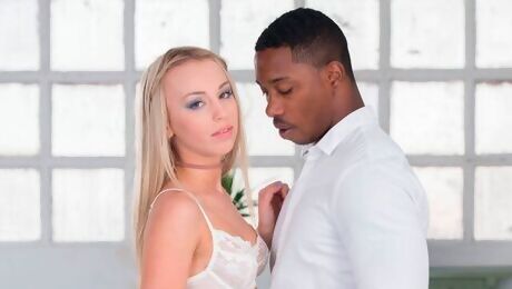 Prime Kira Thorn scene with a healthy dose of interracial
